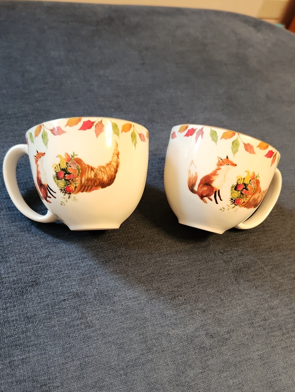 Anthropologie Inslee Fariss Autumn's Bounty Crimson Fox Ceramic Mugs - Set of 2